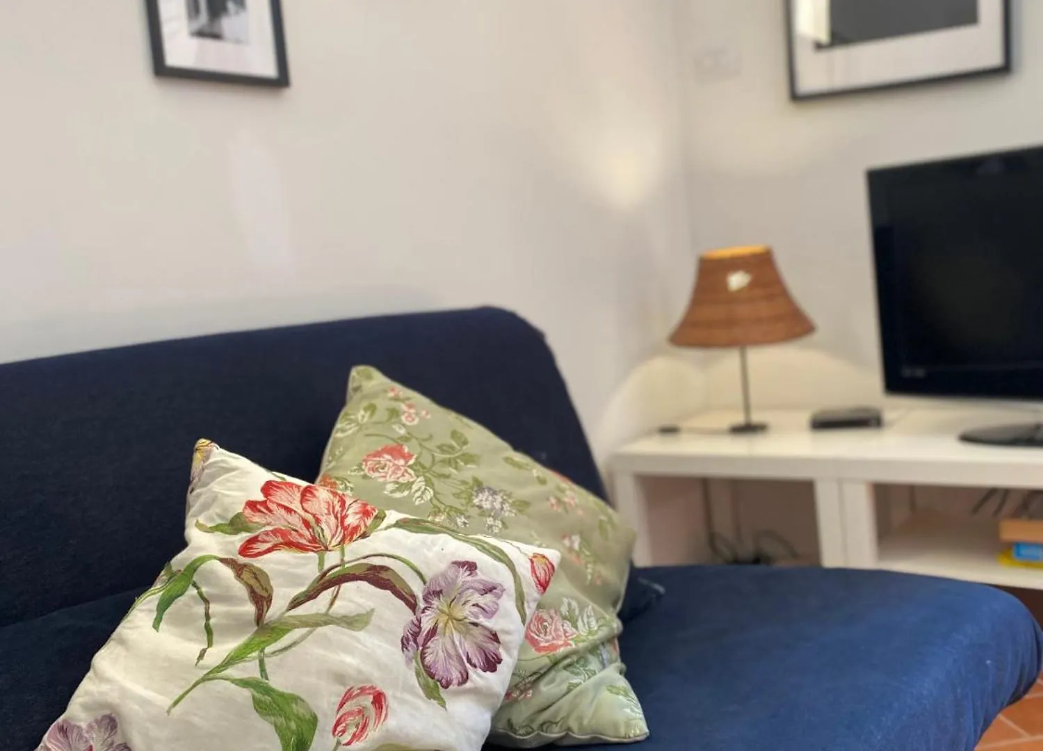 Holiday House Alla Torre Mandello del Lario Apartment
